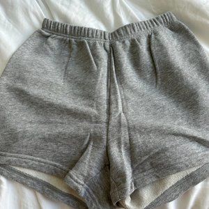 TNA Airy Fleece Perfect Hi-Rise 3” Sweatshort